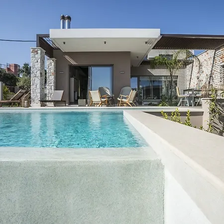 Aa Luxury Daratsos