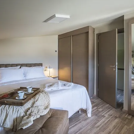 Aa Luxury