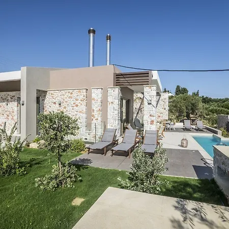 Aa Luxury Villa *