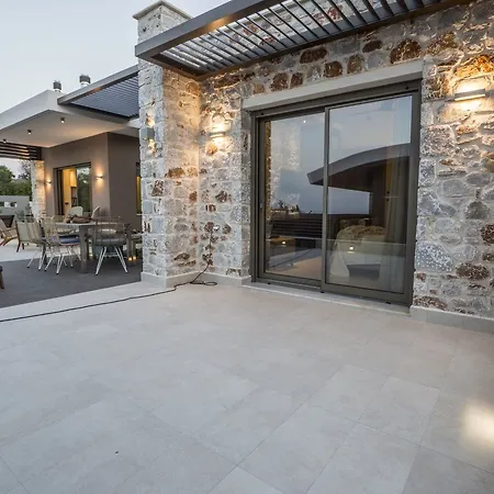 Aa Luxury Villa