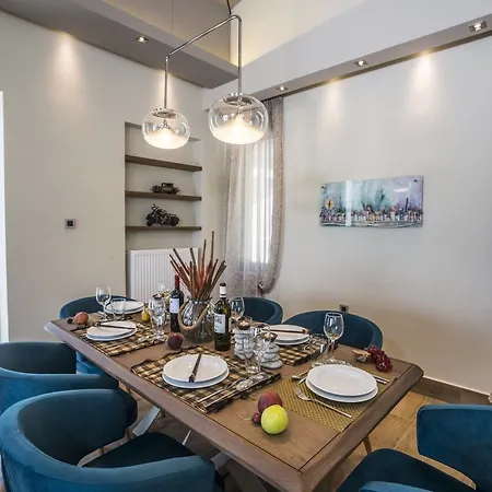 Aa Luxury Daratsos