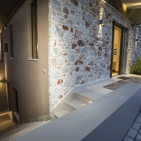 Aa Luxury Daratsos